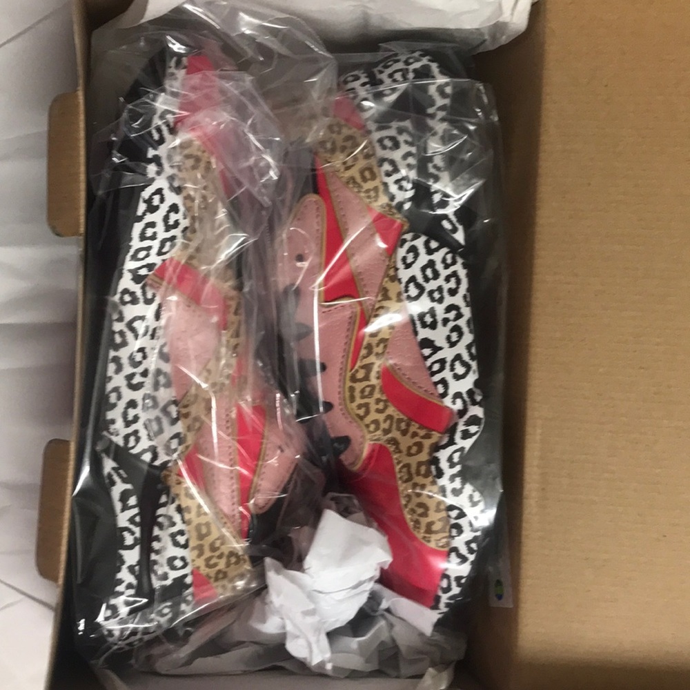 Puma Nova Unexpected Mixes Sneakers